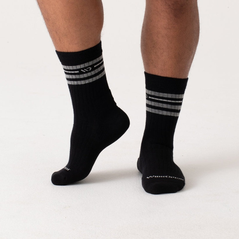 Men’s Vintage Stripe Midweight Cushioned Crew Sock – Black
