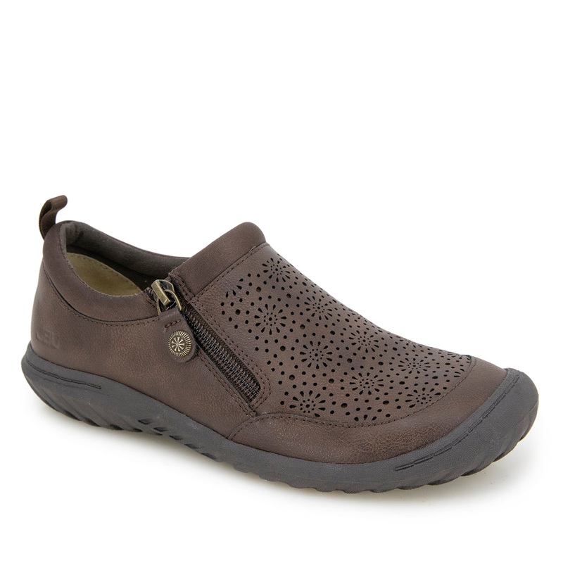 Women’s Avery Wide Shoe – Brown