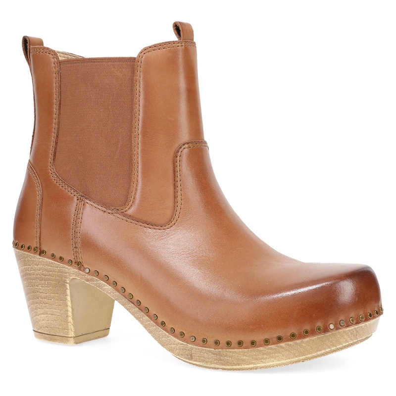 Women’s Shayna Burnished Calf Boot – Luggage