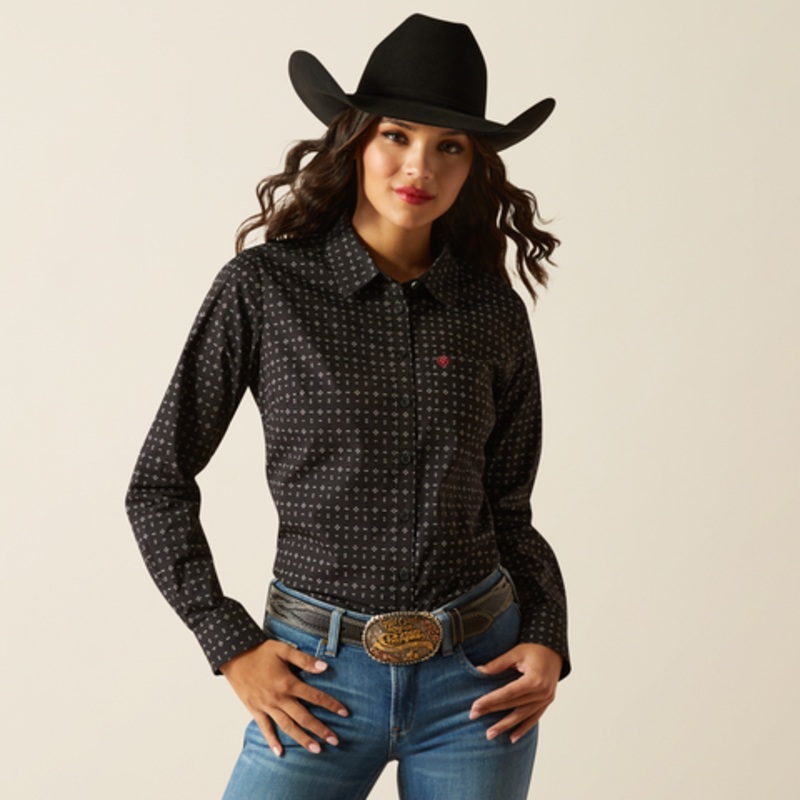 Women’s Kirby Stretch Shirt – Black Gia Geo Print
