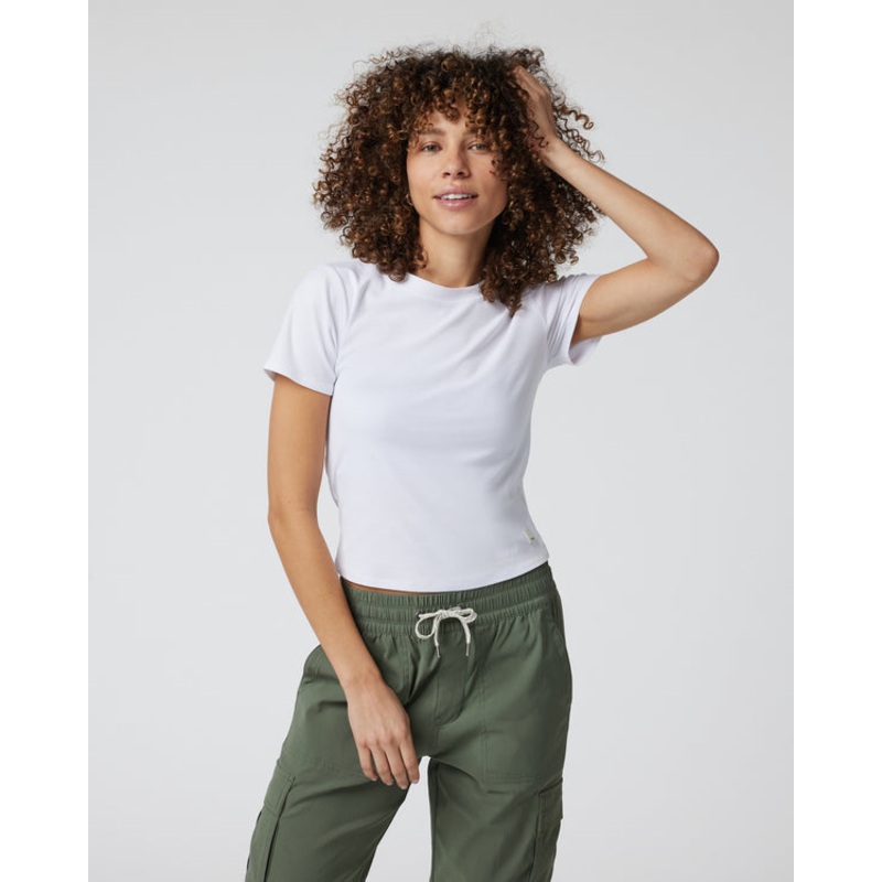 Women’s Pose Fitted Tee – White