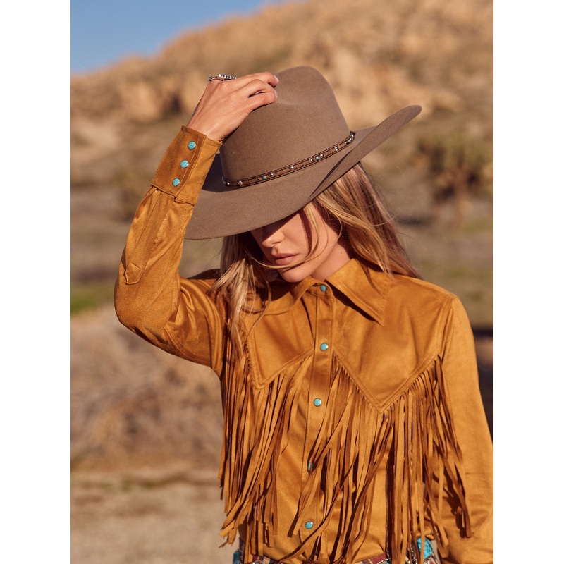 Lainey Wilson Fringe Snap Shirt – Bone Brown