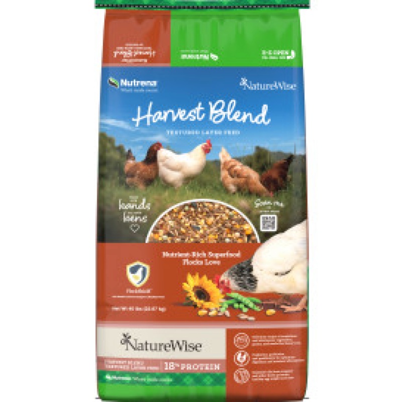 NatureWise Harvest Blend 18% Textured Layer Feed 40 lbs