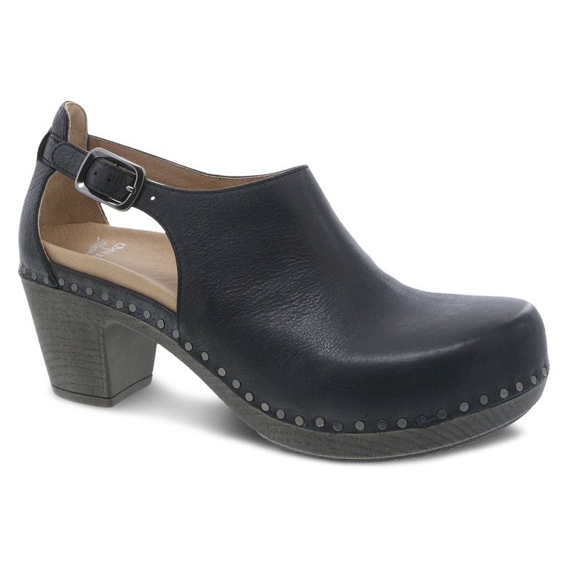 Women’s Sassy Milled Nubuck Heel Shoe – Black