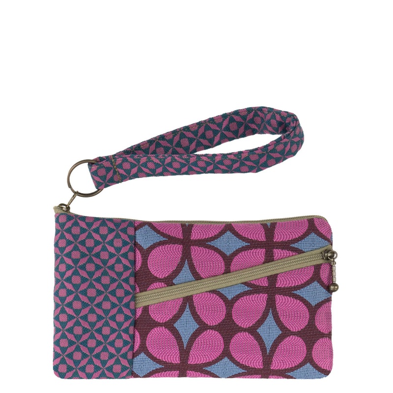Beetle Wristlet-Mod Fuchsia|Mod Fuchsia