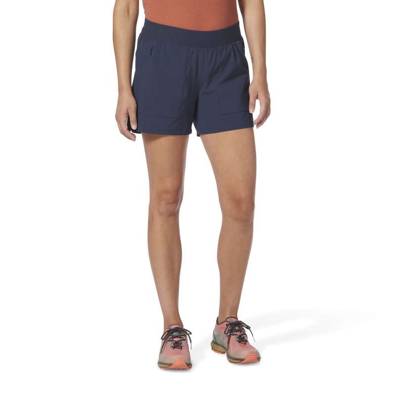 Women’s Spotless Evolution Short – Navy