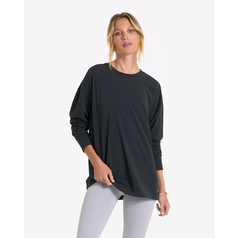 Long-Sleeve Feather Tee – Washed Black