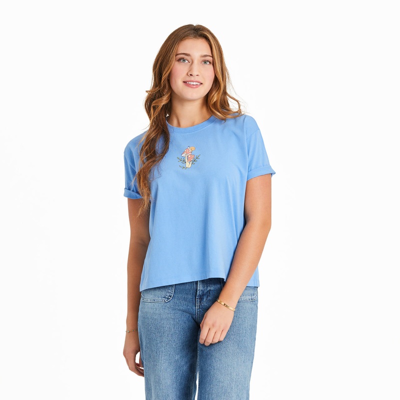 Women’s Mushrooms & Snail Short Sleeve Boxy Short Sleeve Crusher Tee – Cornflower Blue