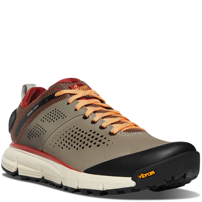 Women’s Trail 2650 3 Shoe – Desert Taupe/Picante