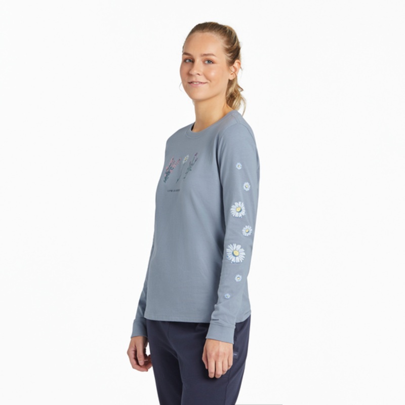 Women’s Detailed Wildflowers Long-Sleeve Crusher Tee – Stone Blue
