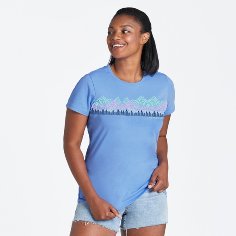 Women’s Woodblock Mountain Scene Short-Sleeve Crusher Tee – Cornflower Blue