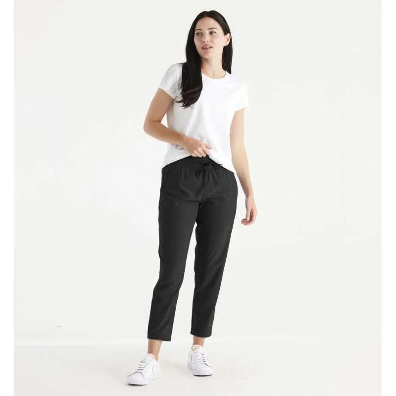 Women’s Breeze Cropped Pant – Black