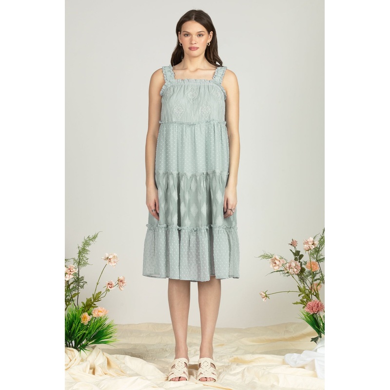 Women’s Dotted Diamond Tiered Ruffle Dress
